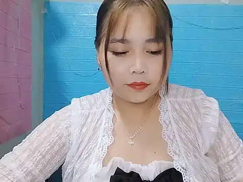 Nhan7868 online show from 09/17/25, 01:18