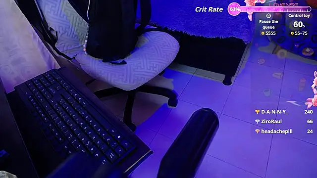 Snapshot of chloe_tgn chatting on 10/18/25, 06:41 chloe tgn online show from 10/18/25, 06:41