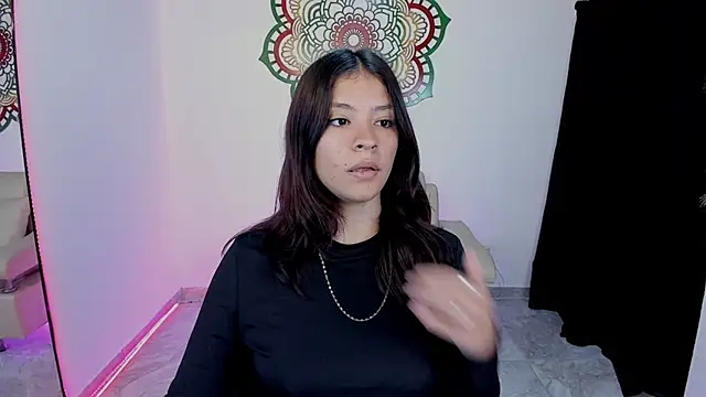 Candy fox 19 online show from 06/11/26, 02:59