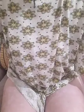 Snapshot of Lamya-dalo3a chatting on 10/10/25, 12:09 Lamya-dalo3a online show from 10/10/25, 12:09