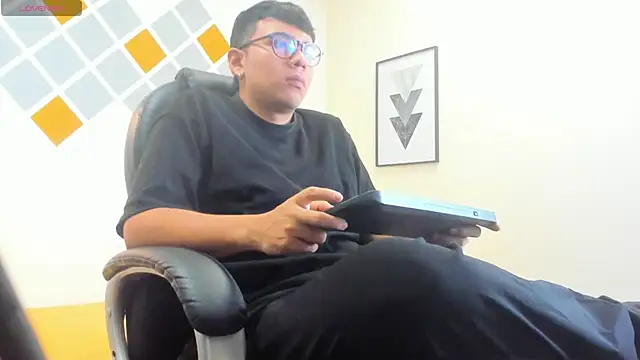 titanxero online show from 10/10/25, 11:31