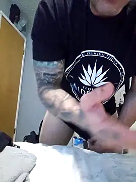 maxelbueno online show from 09/12/25, 09:37