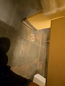 maxelbueno online show from 10/20/25, 09:26