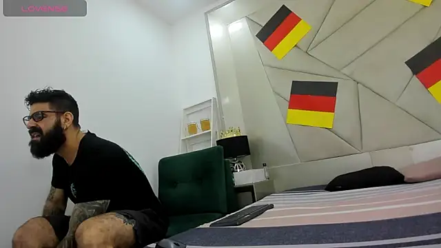 Harald Smed online show from 09/29/25, 01:27