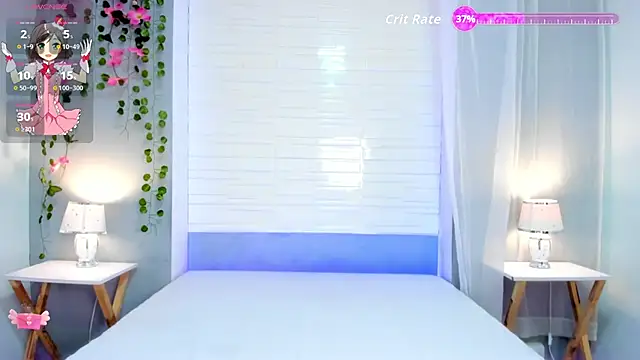 EverlyMooree online show from 09/16/25, 04:13