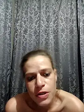 Snapshot of Skymadison chatting on 12/20/25, 08:05 Skymadison online show from 12/20/25, 08:05