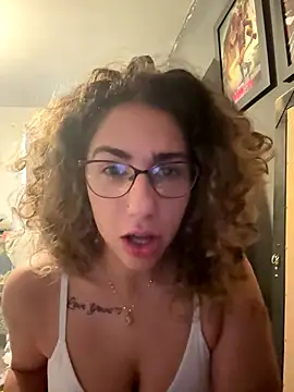 HoneyHolls online show from 09/10/25, 08:47