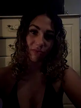 HoneyHolls online show from 09/11/25, 06:19