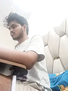 Kumarbtm19 online show from 10/21/25, 01:56