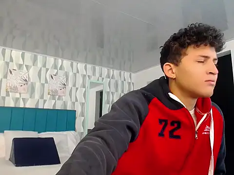 Axel savage online show from 09/30/25, 12:32