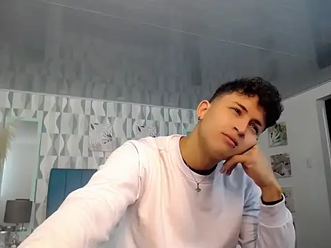 Axel savage online show from 10/07/25, 12:02