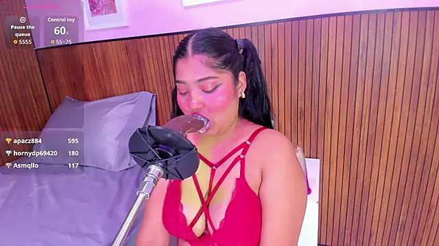 mysticlatina1 online show from 10/19/25, 12:06