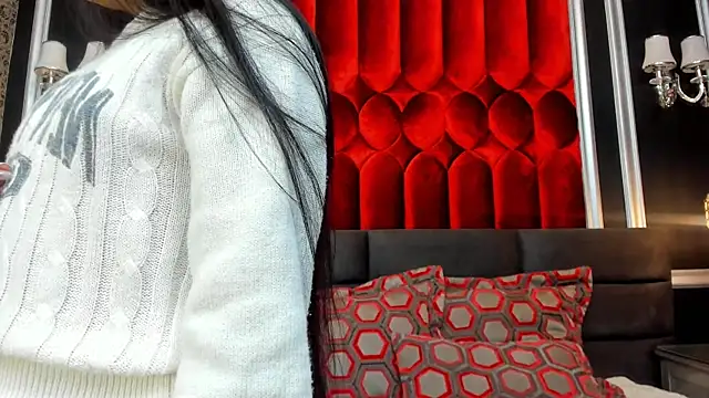 Snapshot of SharonBonet chatting on 11/14/25, 01:54 SharonBonet online show from 11/14/25, 01:54