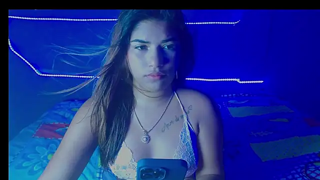 Snapshot of carito-08 chatting on 10/18/25, 05:57 carito-08 online show from 10/18/25, 05:57