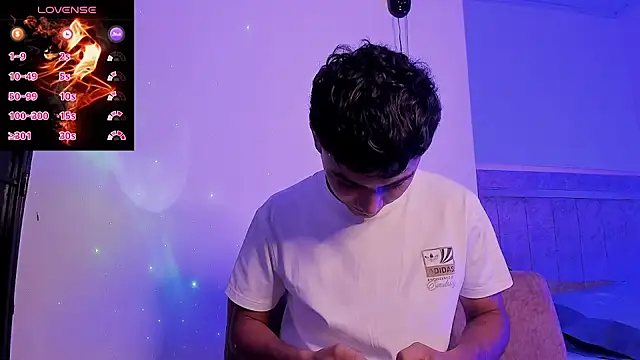 Austin Cardieff  online show from 09/15/25, 03:39