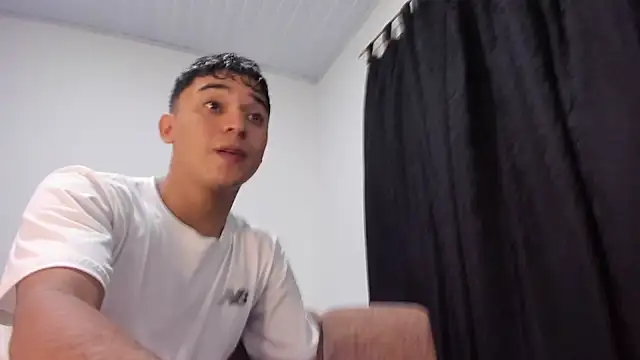 Austin Cardieff  online show from 11/21/25, 02:21