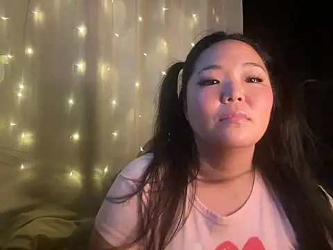 RealLifeWaifu online show from 09/10/25, 03:39