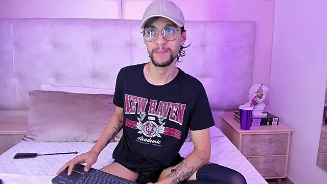 LiamSamders online show from 09/11/25, 11:32