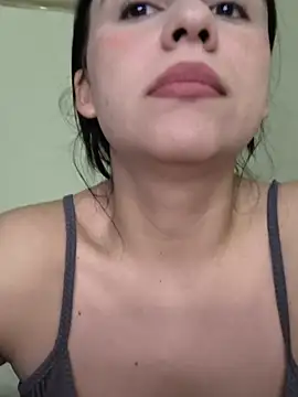 Daniela-rosee online show from 07/03/26, 11:33