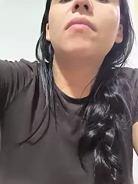 Daniela-rosee online show from 07/14/26, 04:06