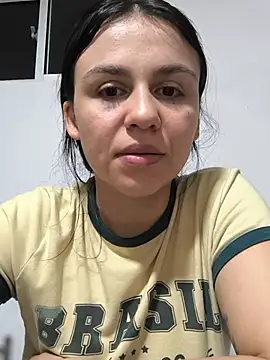 Daniela-rosee online show from 07/20/26, 05:44