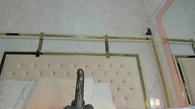 Cameron Hearts online show from 11/29/25, 07:28