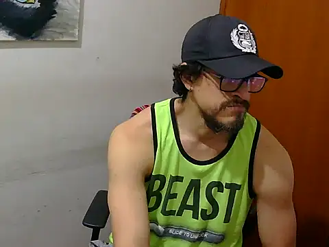 GuivernoStud online show from 09/12/25, 05:29