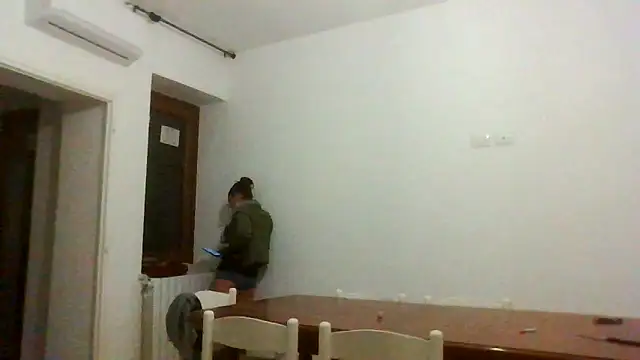 Astrid3 online show from 11/24/25, 08:08