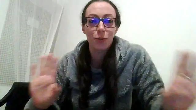 Astrid3 online show from 12/17/25, 10:49