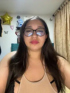 Snapshot of Whiitney_Bloom chatting on 09/16/25, 03:40 Whiitney Bloom online show from 09/16/25, 03:40