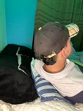 Snapshot of Boyxcock7 chatting on 10/06/25, 02:42 Boyxcock7 online show from 10/06/25, 02:42