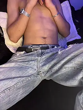 Snapshot of Boyxcock7 chatting on 10/22/25, 09:36 Boyxcock7 online show from 10/22/25, 09:36