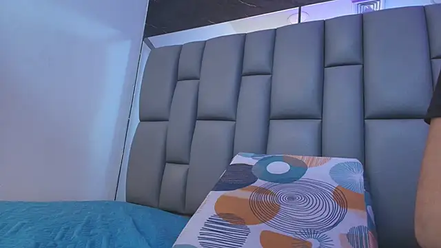 kissme luna online show from 10/07/25, 07:00