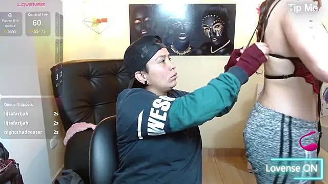 Bom BomXX online show from 12/18/25, 03:45