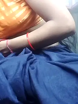 Snapshot of Aasha_devi05 chatting on 11/24/25, 04:40 Aasha devi05 online show from 11/24/25, 04:40