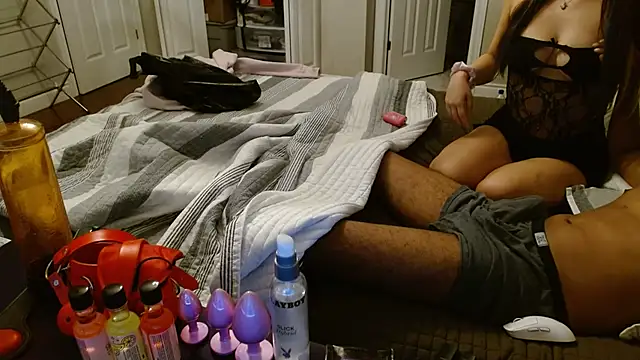 midnightprincessxo online show from 09/22/25, 05:53