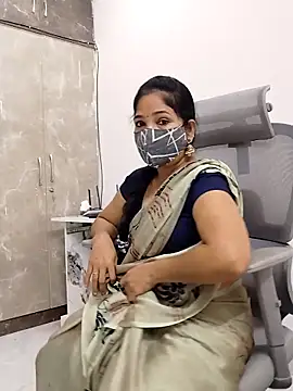 Girl 071 online show from 10/29/25, 06:04