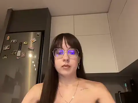 Snapshot of Ruviraa chatting on 07/21/26, 07:27 Ruviraa online show from 07/21/26, 07:27