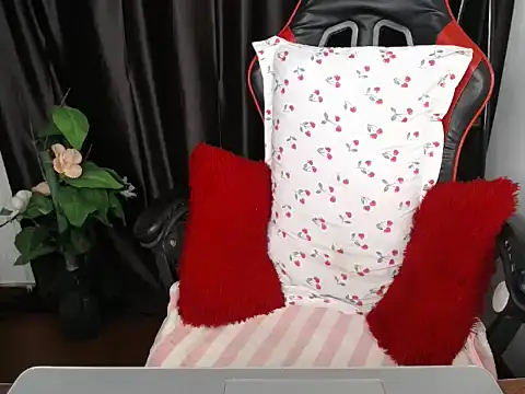 LOVE BEAUTYY online show from 10/09/25, 10:52