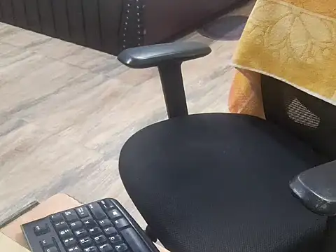 ZoroArcher online show from 09/18/25, 06:32