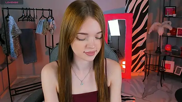 Snapshot of FlexyFox chatting on 09/23/25, 08:39 FlexyFox online show from 09/23/25, 08:39