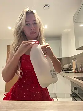 Snapshot of SexySaraxxoo chatting on 12/03/25, 02:37 SexySaraxxoo online show from 12/03/25, 02:37