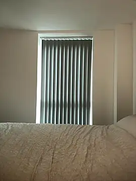 Snapshot of SexySaraxxoo chatting on 12/16/25, 11:48 SexySaraxxoo online show from 12/16/25, 11:48