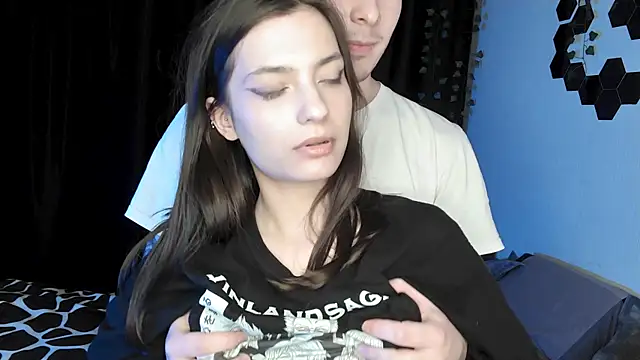 Sugarpeaach online show from 10/31/25, 03:24