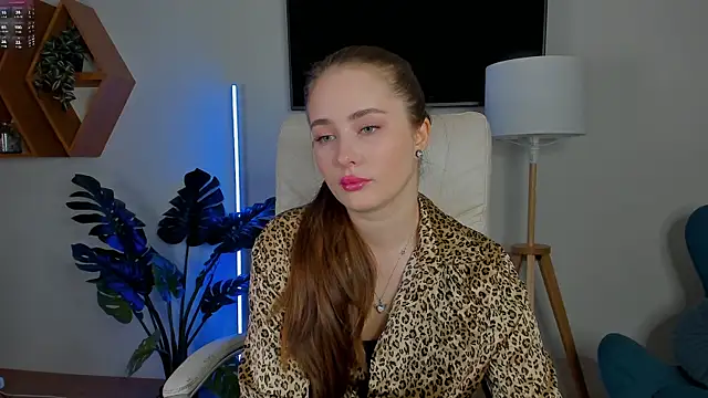 Sweet  Amily online show from 10/17/25, 12:30