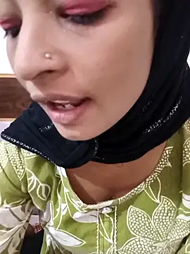 Snapshot of Itz_Mayra_ chatting on 11/05/25, 06:02 Itz Mayra online show from 11/05/25, 06:02