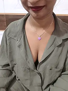 Snapshot of Itz_Mayra_ chatting on 11/09/25, 06:55 Itz Mayra online show from 11/09/25, 06:55