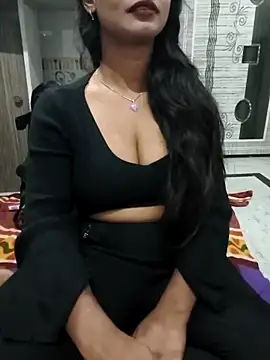 Snapshot of Itz_Mayra_ chatting on 11/14/25, 06:06 Itz Mayra online show from 11/14/25, 06:06