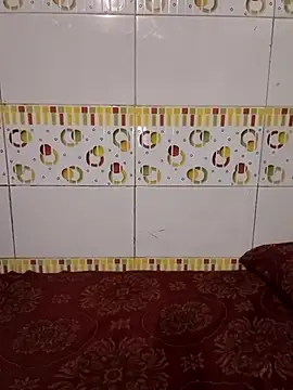 Snapshot of Itz_Mayra_ chatting on 11/28/25, 10:40 Itz Mayra online show from 11/28/25, 10:40