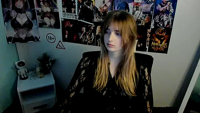 Snapshot of NeyliDream chatting on 10/14/25, 06:36 NeyliDream online show from 10/14/25, 06:36